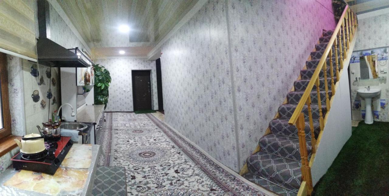 Cottage house Chimgan Bagian luar foto